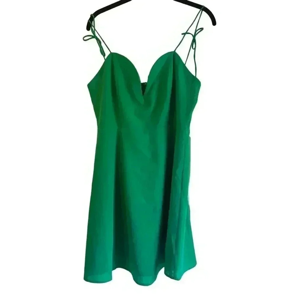 Elegant Green Spaghetti‎ Strap Mini Dress Cocktail Party Sweetheart Neckline B26